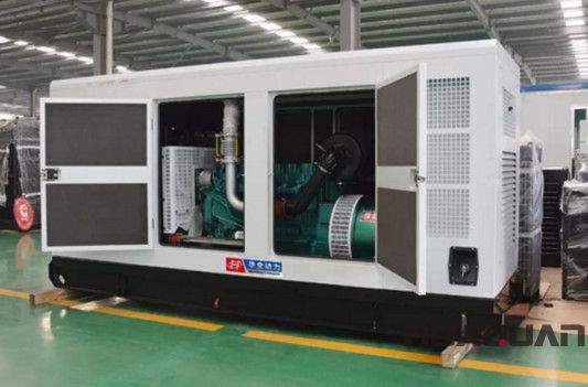 華全靜音型發(fā)電機(jī)組