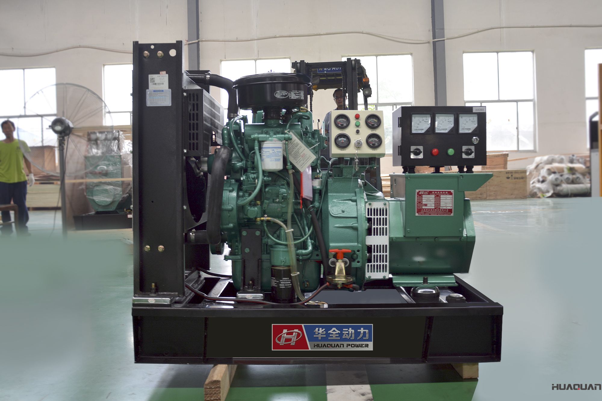 2018年4月4日華全動力10kw標(biāo)配柴油發(fā)電機(jī)組發(fā)往上海