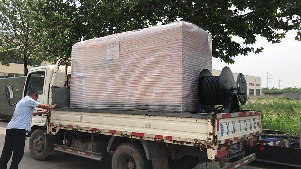 2018年5月2日一臺200kw自動化發(fā)電機組成功發(fā)往河北省保定市