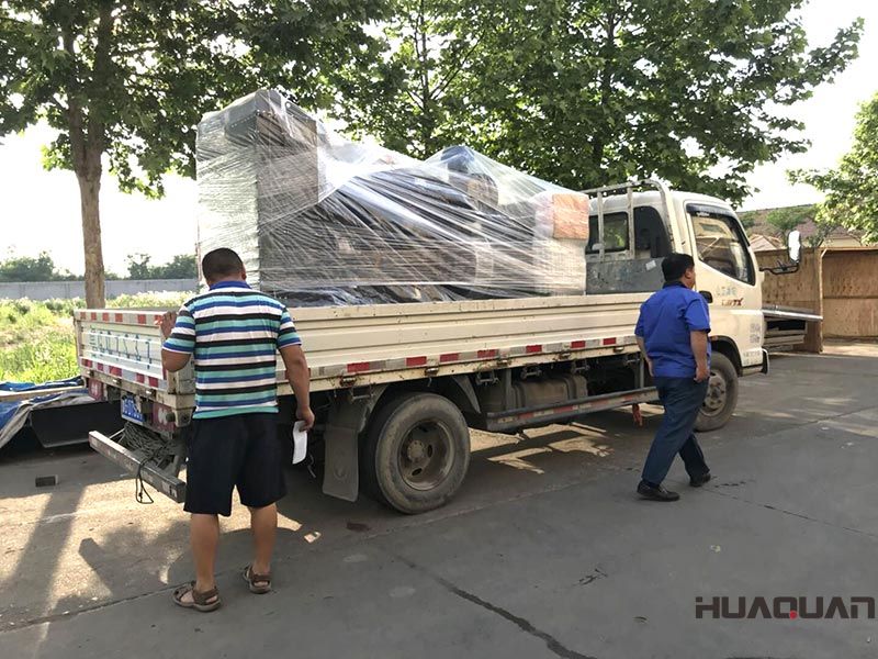 一臺HQ350GF標配柴油發電機組在6.11號發往山東省煙臺市