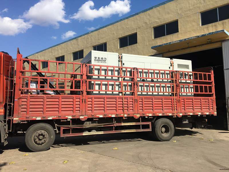 河北省的畢先生訂購(gòu)的800kw靜音箱柴油發(fā)電機(jī)組和120kw標(biāo)配柴油發(fā)電機(jī)組于10月17日順利發(fā)貨