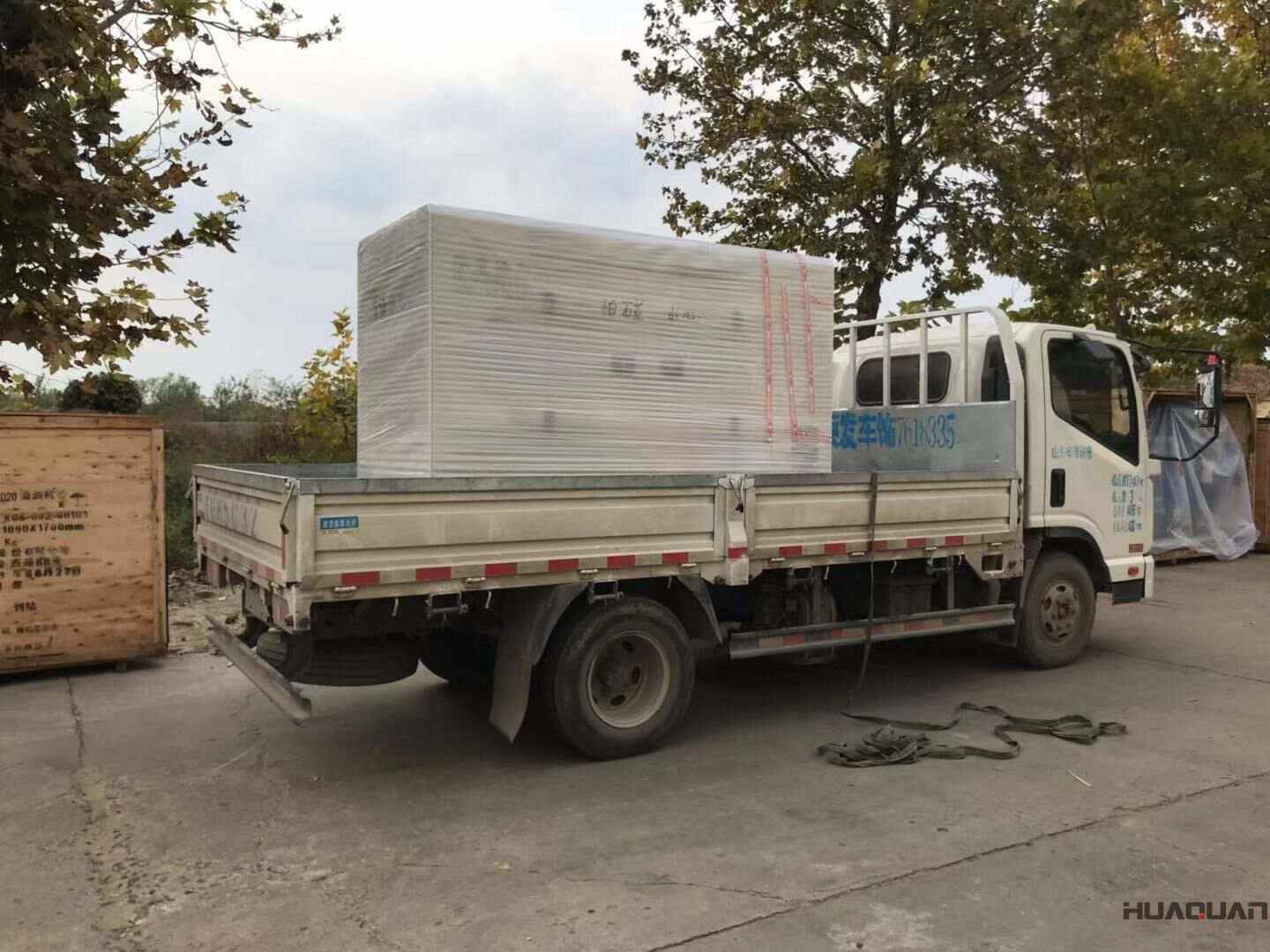 10月21日，柴先生訂購的一臺500kw自動化柴油發電機組從華全動力成功發往內蒙古