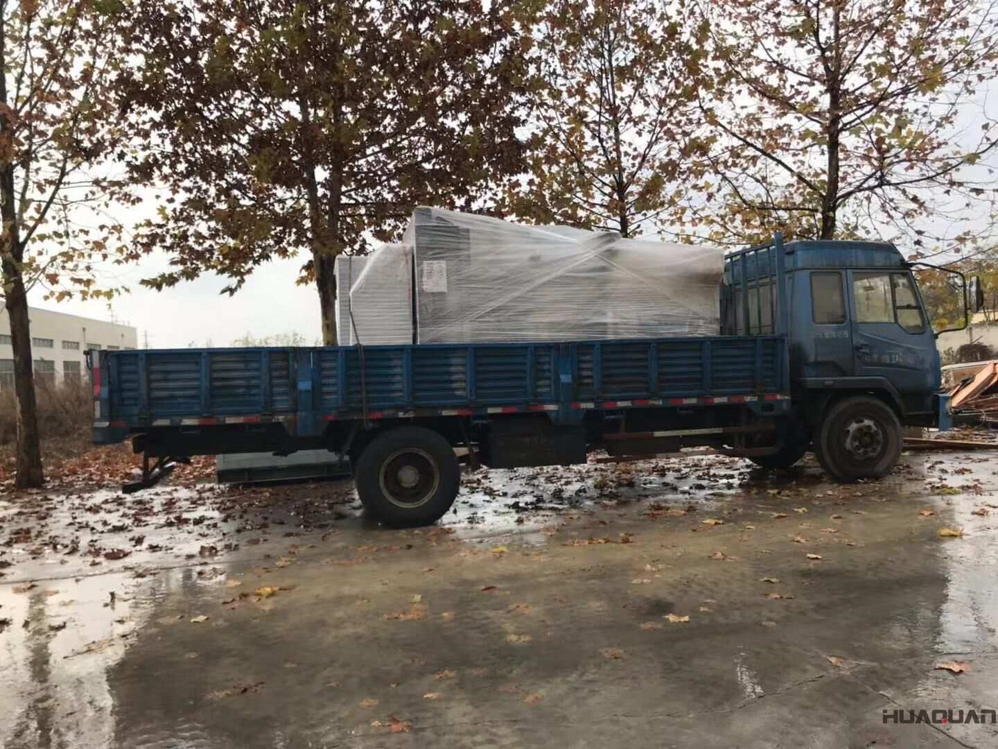 廣西林先生從華全動(dòng)力采購(gòu)的一臺(tái)500kw自動(dòng)化柴油發(fā)電機(jī)組于11月8日順利發(fā)往目的地