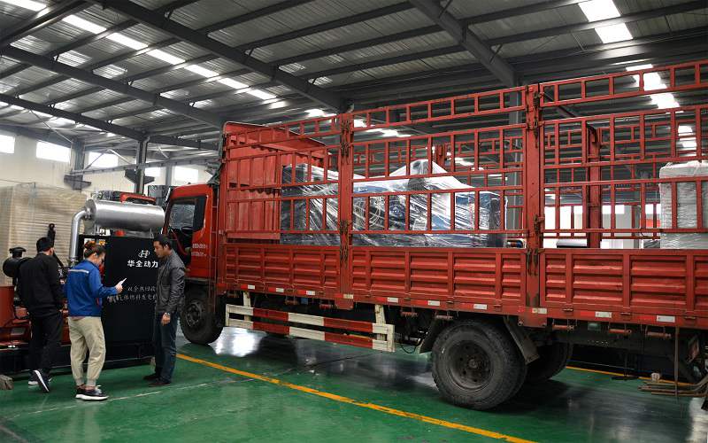 3月6日當天，華全動力一臺200kw立柜四保護發電機組成功發往山東省